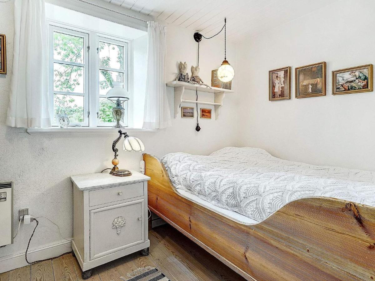 4 Person Holiday Home In T Nder Tønder Extérieur photo
